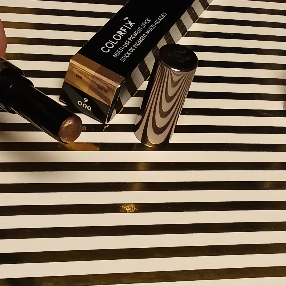 Danessa Myricks Multi-use Duo Pigment Stick. Prismatic duo For Eyes,Lips &Face - Picture 4 of 6